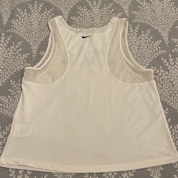 Nike running tank top - Picture 2 of 6